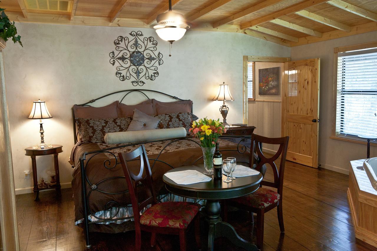 Bed And Breakfast On White Rock Creek Waco Zewnętrze zdjęcie